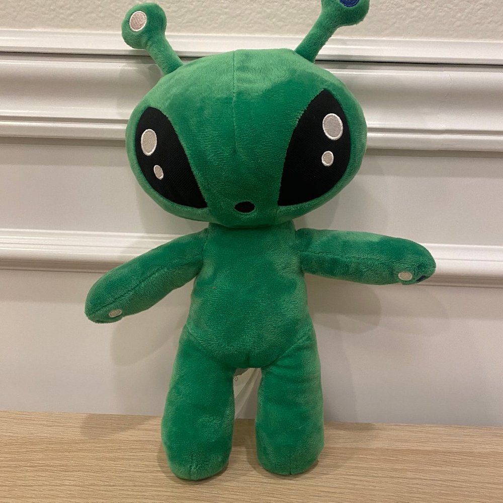 New ! IKEA AFTONSPARV Soft Toy, Alien/Green, 13"  Original - Picture 3 of 4